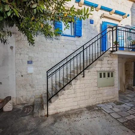 By The Sea Kastel Novi, - 22051 Διαμέρισμα *